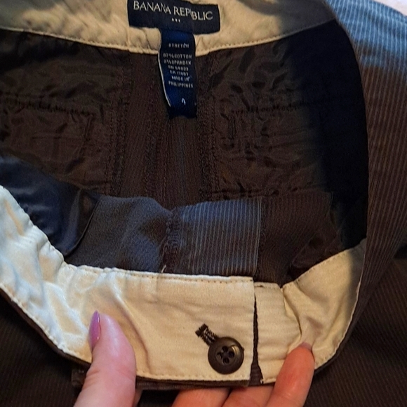 Banana Republic Brown Corduroy Knee-Length Shorts Size 4 - Picture 5 of 7